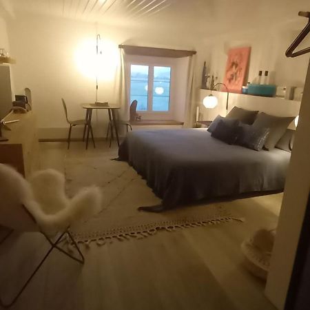 Au Bourg Bed and Breakfast Le Landeron Exteriör bild
